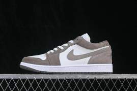 Picture of Air Jordan 1 LOW _SKUfw24481670685638412fw